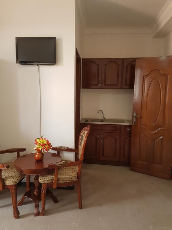 Comfort Zone Guest House & Pension Адис Абеба Екстериор снимка